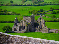 Carraig Phadraig, Caiseal - The Rock of Cashel - St. Patricks Rock 00012