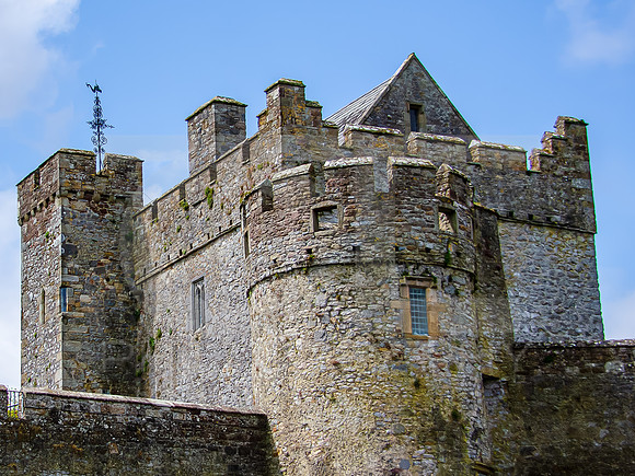 Caislean Chathair Dun Iascaigh - Cahir Castle 0004